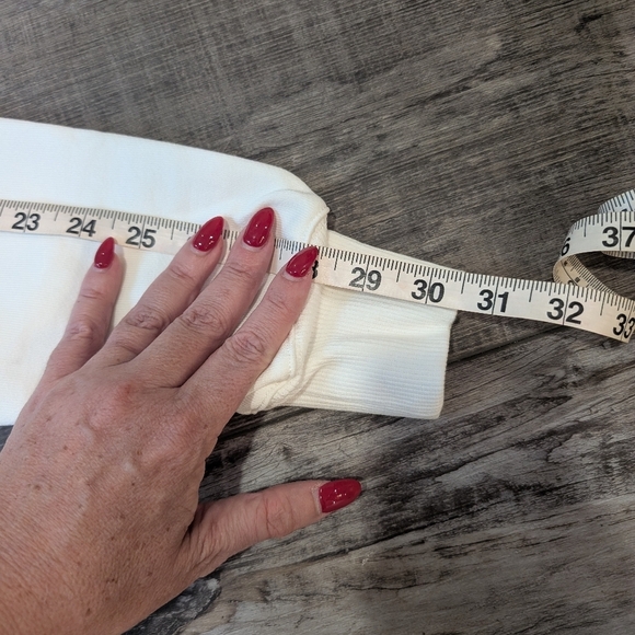 My mum made it white organic cotton sweatshirt in sz. Sm - Picture 9 of 9